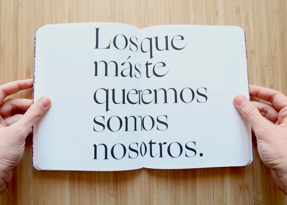 Como Dios Manda Photobook