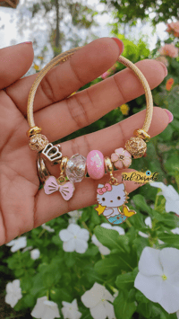 Gold Hk Pink Bow Charm bracelet 