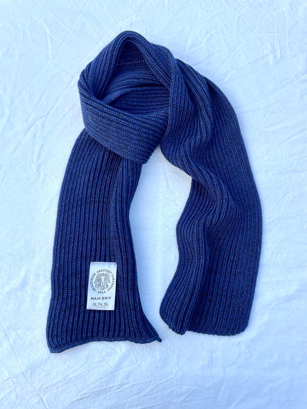 Image of SNS ARCHIVE YARN SCARF - DAR BLUE - collab SNS Herning / Danish Association of Architects 