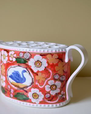Image of Swan & Bramble - Romantic Vase