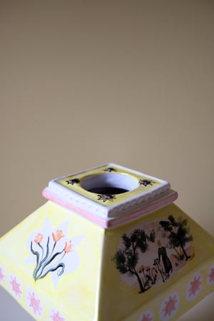 Image of Horse & Cart - Romantic Vase