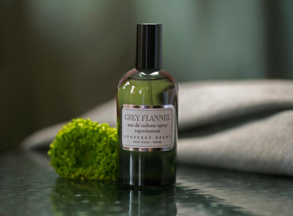 Image of GEOFFREY BEENE GREY FLANNEL (TYPE)