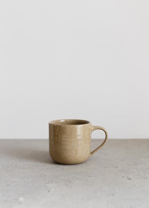 Image of Large curve mug in Buff