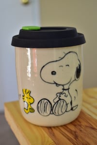Image 4 of Snoopy To Go Thumb Cup - A3 18oz