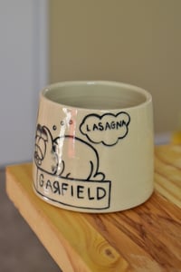 Image 2 of Odie & Garfield Mug - A5 14oz