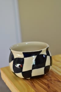 Image 3 of Wiggle Checker Cup - A27 8oz