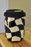 Wiggle Checker To Go Thumb Cup - A28 18oz