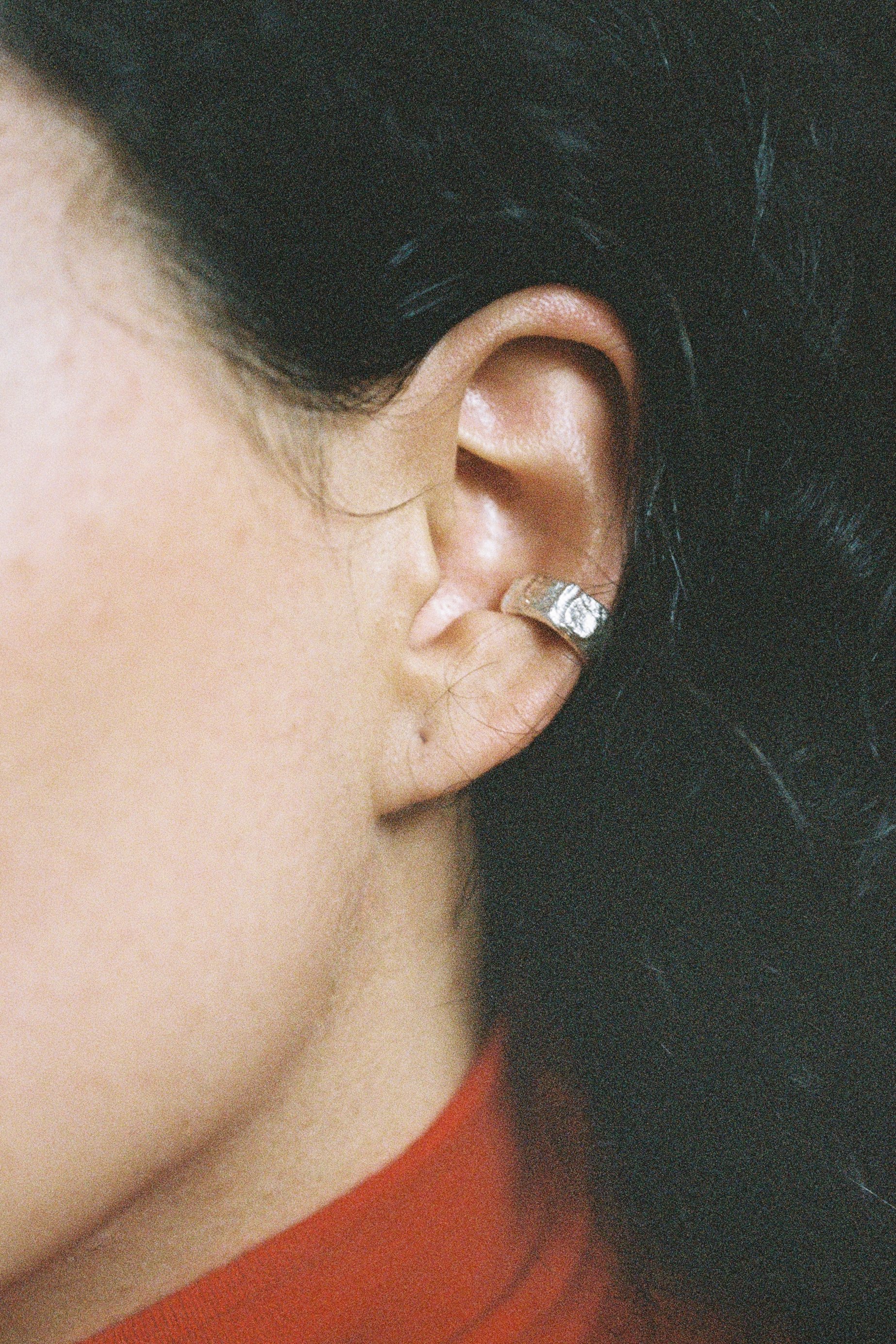 Image of Edition 5. Piece 3. Ear cuff