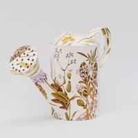 Image 4 of Jennifer Collier: Everlasting Plants in Paper Pots and Paper Watering Cans 