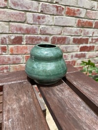 Image 4 of Green speckled vase (medium)