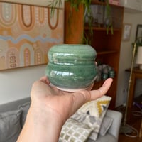 Image 5 of Green speckled vase (small)