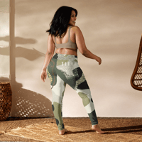Image 5 of Titus Empireflage Shield of Strength, Pillar of Support Yoga Leggings