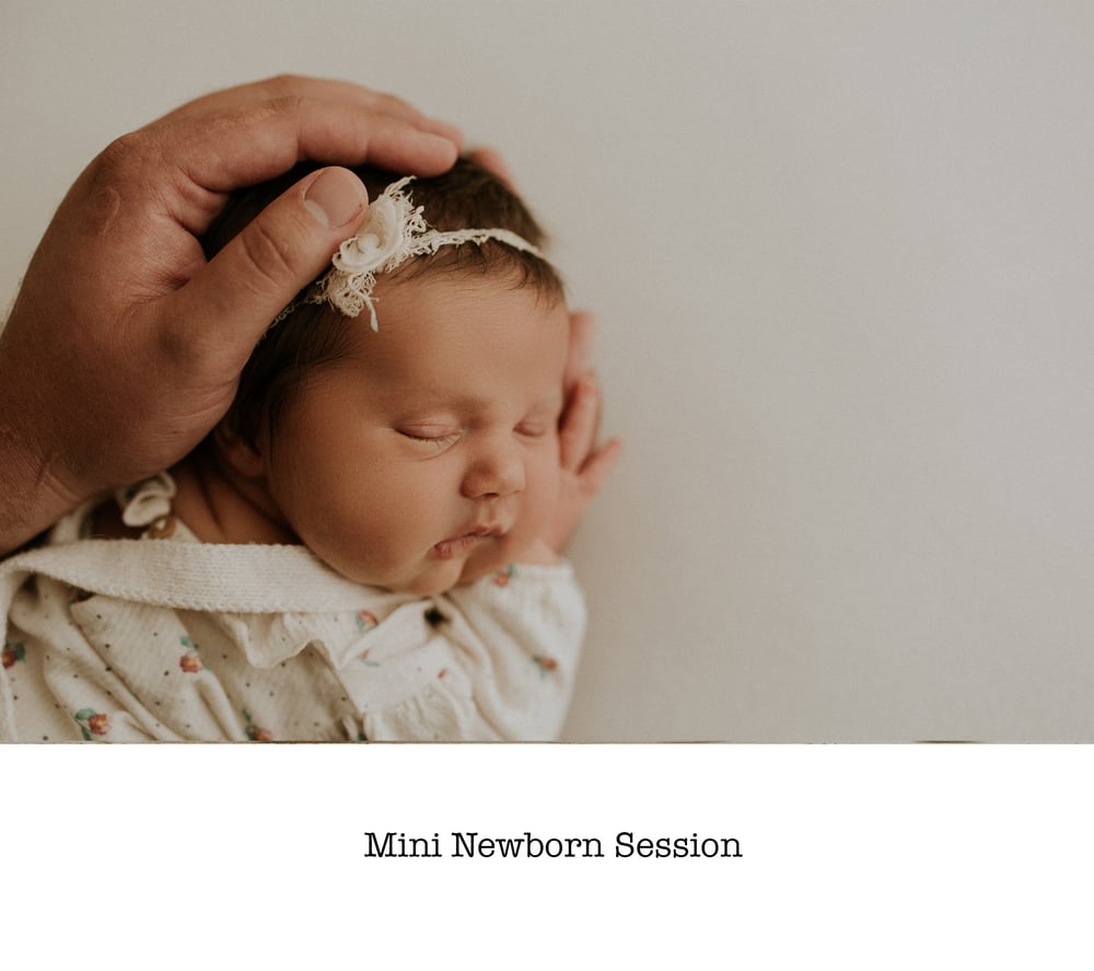 Image of Mini Newborn Session Retainer