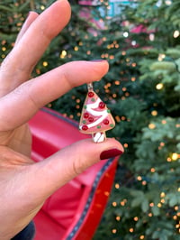 Pink Christmas tree cookie 