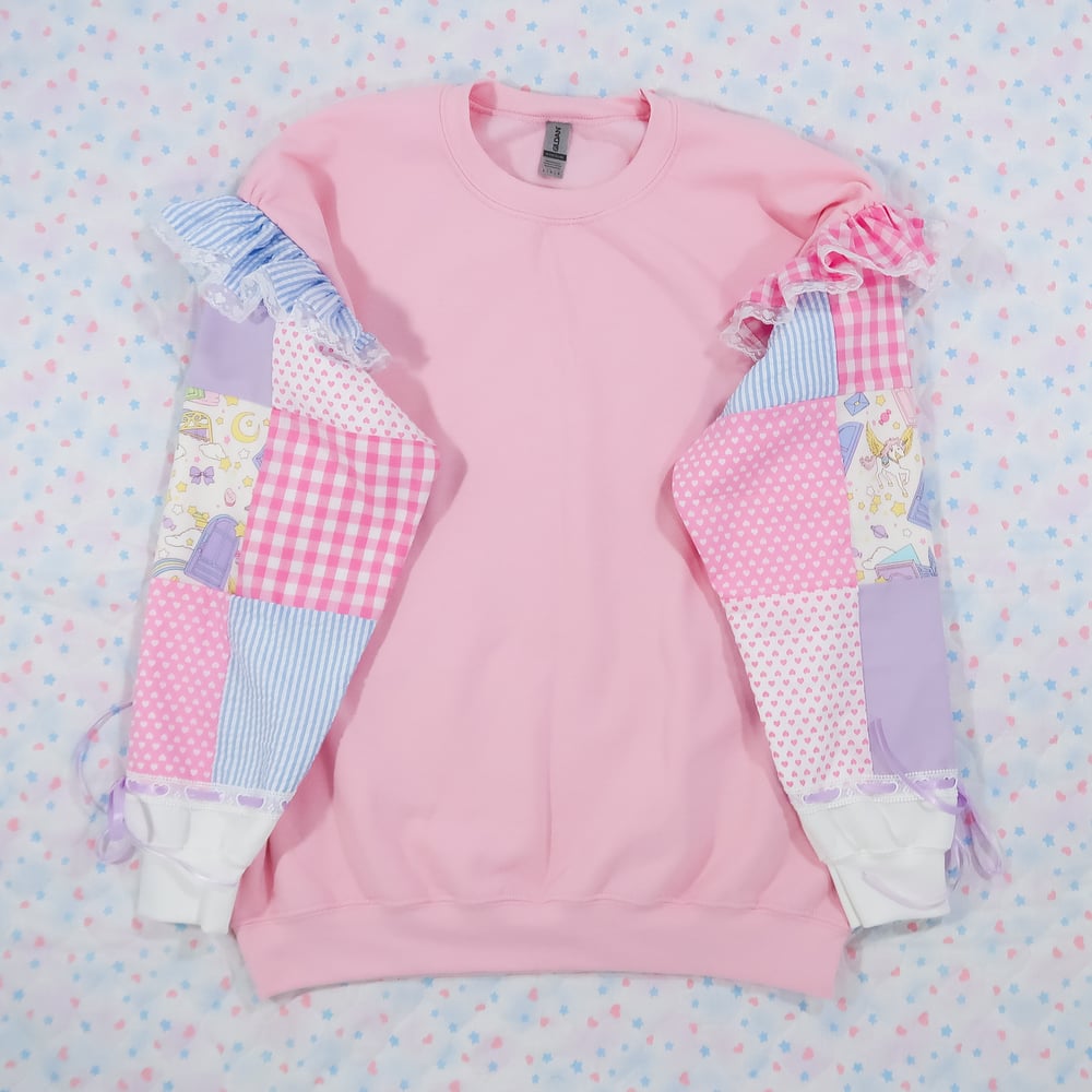 Quilted Sleeve Sweatshirt: 04 Size L