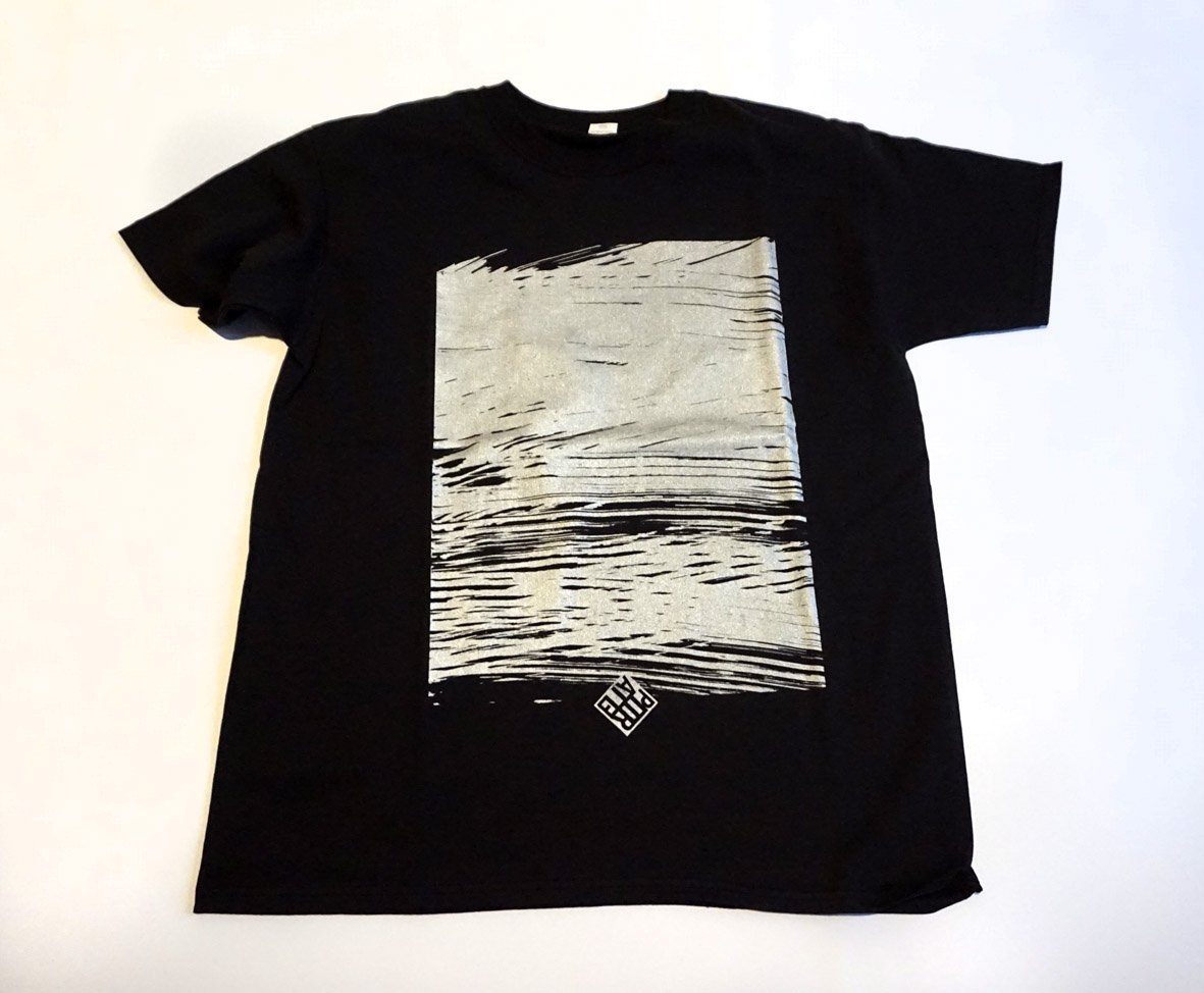 Image of Tshirt Chrome on Black / Size XL