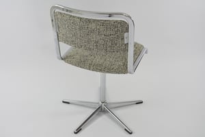 Image of Trois chaises chromées coco