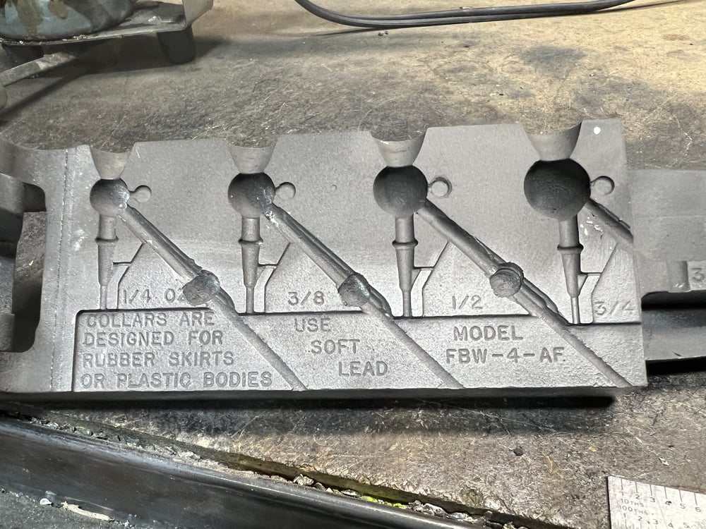 Weedless Football Jig - Image 3