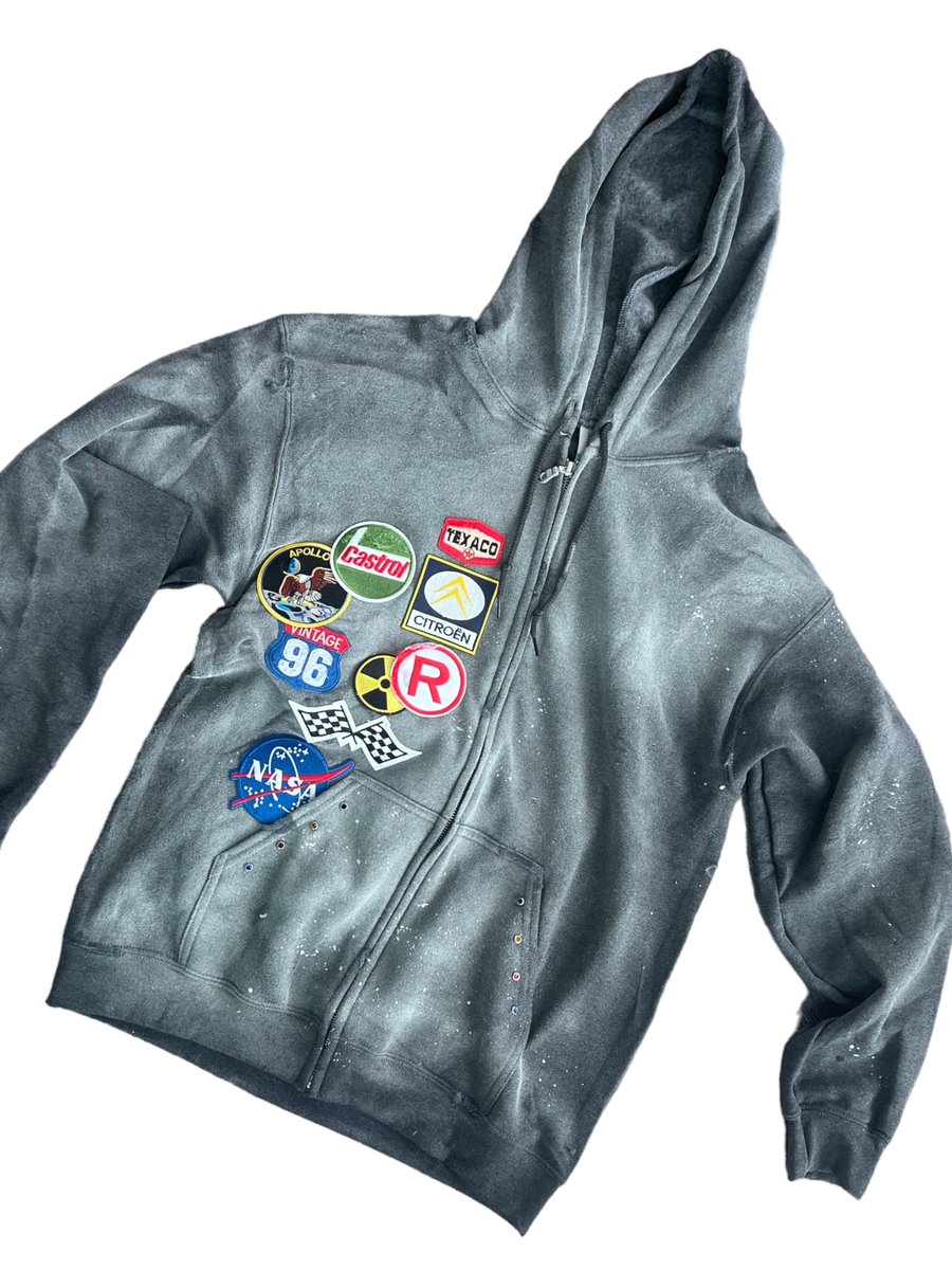 Image of FW23 SPACE ZIP UP