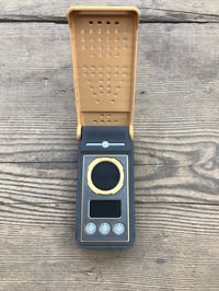 Image 2 of Discovery Communicator