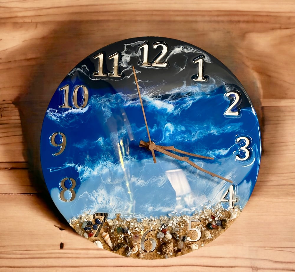 Image of 12” Resin Ocean Clock 
