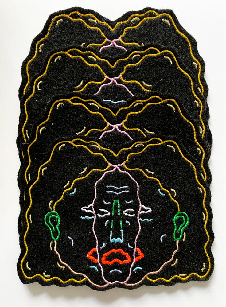 Image of ménage à trois