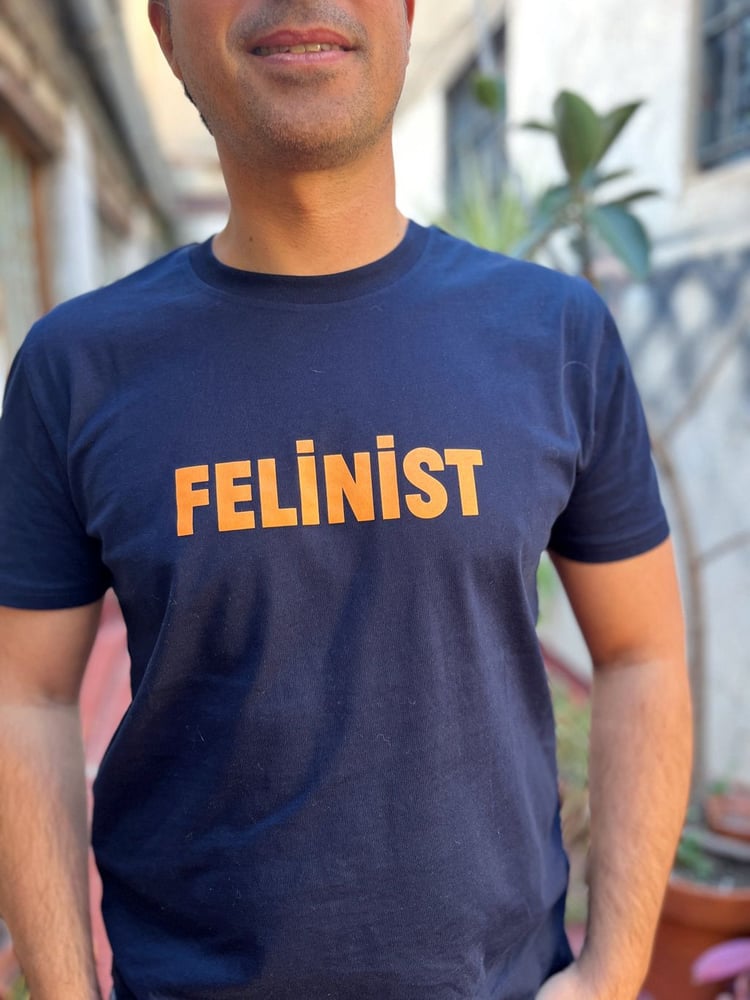 Image of Camiseta "Felinist" azul marino
