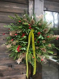 Image 5 of Hedgerow Christmas Wreath