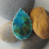Image 2 of Leaf shaped ceramic brooch #99