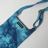 Image 4 of Butterfly teal blue - shoulder bag for phone