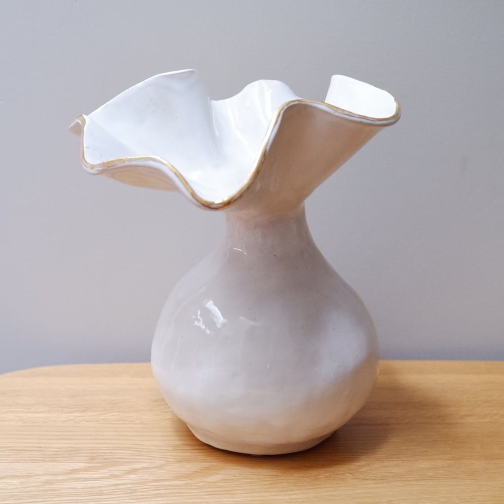 Flutter Vase