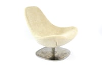 Image 1 of Fauteuil pivotant coquille beige clair