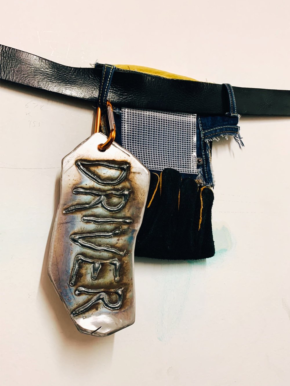 Image of The Glove Compartment: kidgloves sundriver