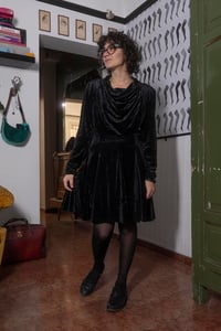 Image 1 of Abito Velluto Nero 4