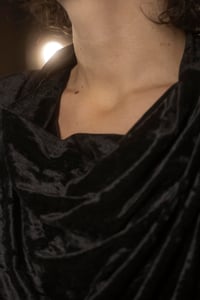 Image 4 of Abito Velluto Nero 4