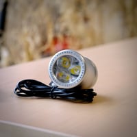 Image 4 of Lampe Sinewave Beacon 2 (chargeur USB intégré)
