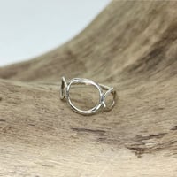 Image 3 of Trio of Circles Sterling Silver Hammered Band Ring - size 8.5