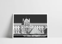 Image 2 of LE LOUVRE