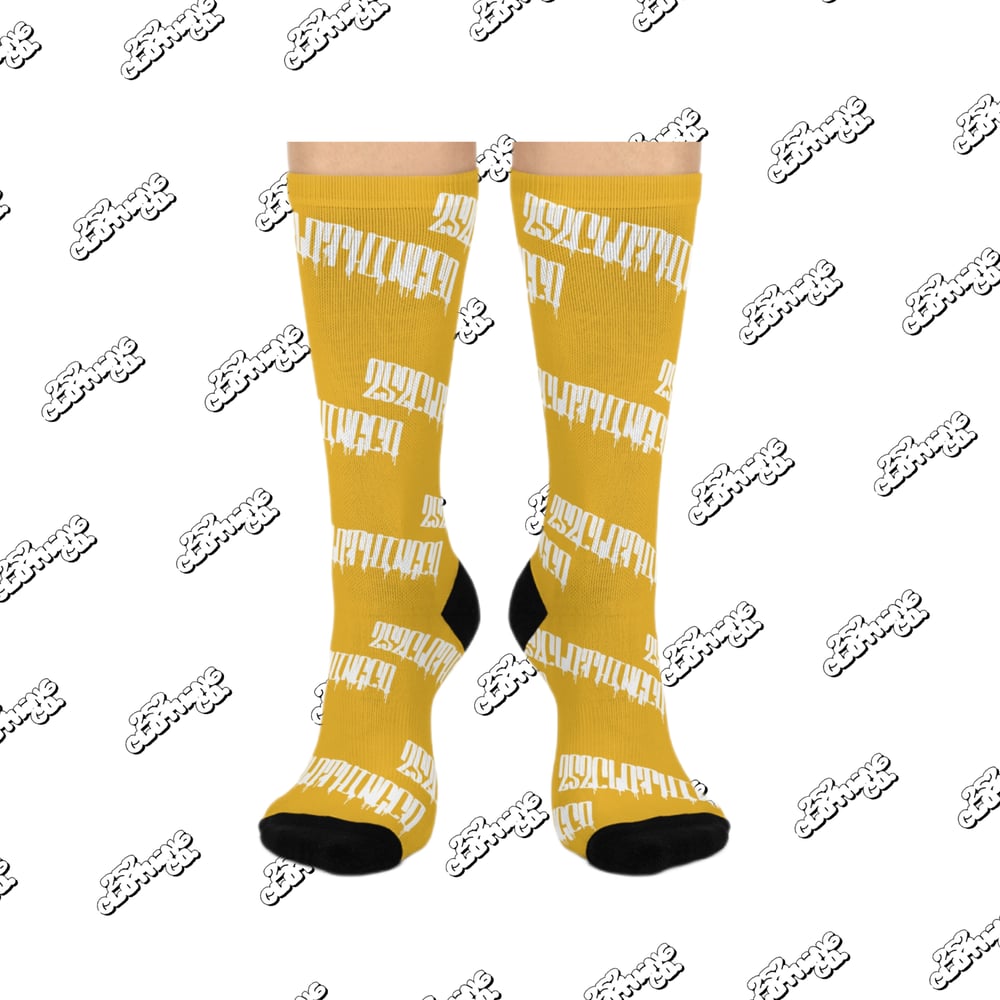 Graffiti Drip Socks