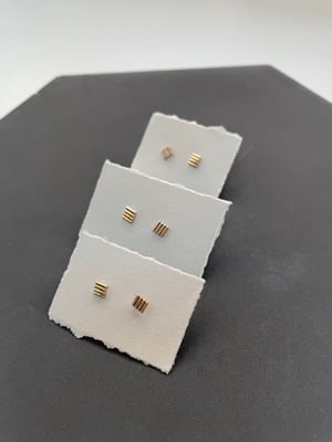 14k Ridge Studs 