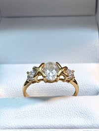 Image 3 of Kiss Ring