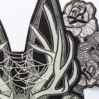 Image 3 of Elli Wilson