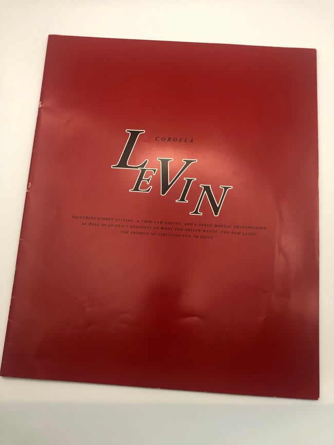 AE111 Corolla Levin brochure