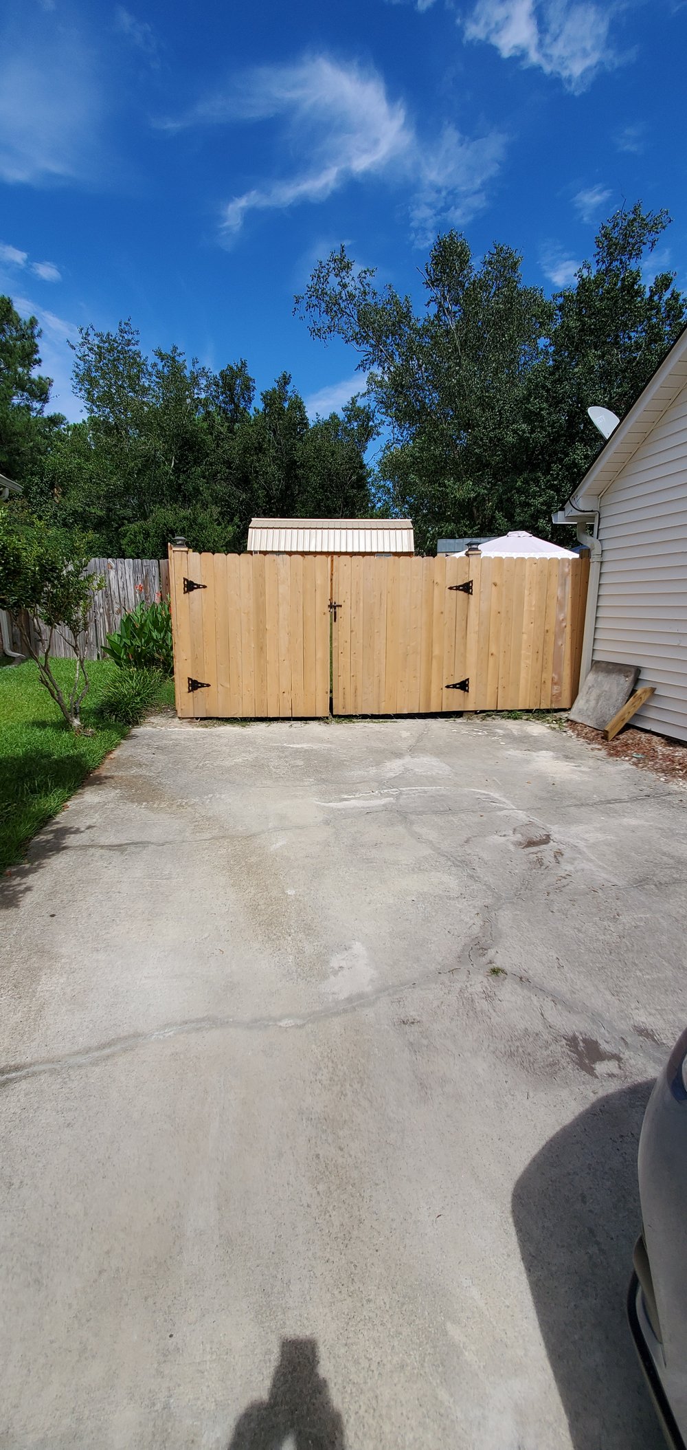 Fence Repairs and Fence Gate Builds