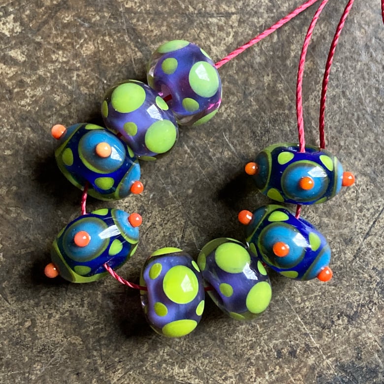 Image of Purple and Chartreuse Mini Beads