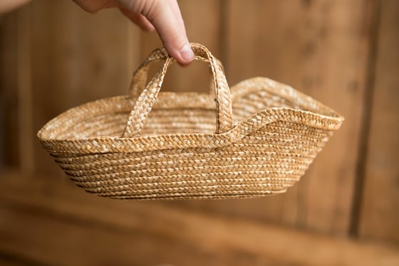 Image of Mini Moses Basket     11" long