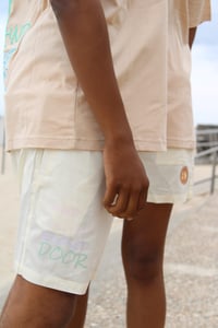 Image 2 of Beach short Butter color