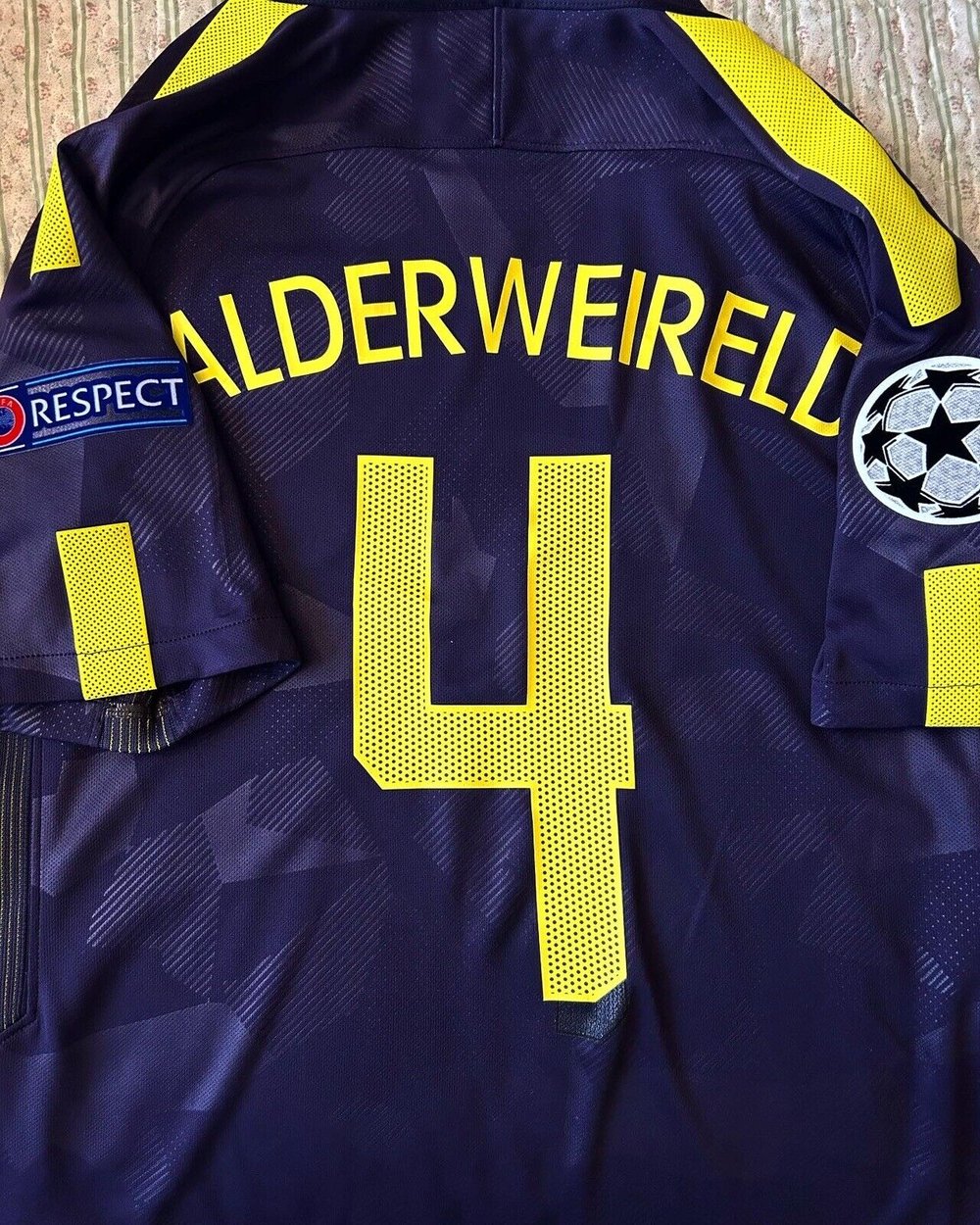 Image of Tottenham “ALDERWEIRELD 4” 2017/18 Third Shirt + UCL patches (S)