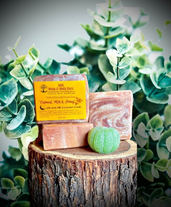 Image of Oatmeal Milk & Honey CP Soap