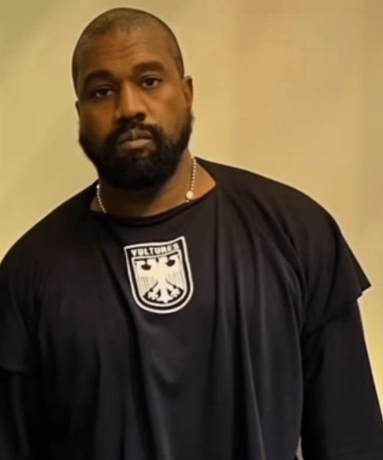 KanYe WesT VULTURES T-SHIRT Image 4